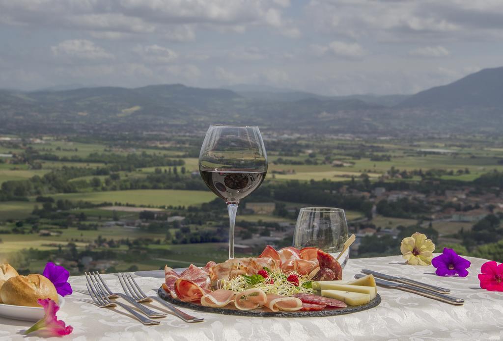 Relais La Corte Di Бетона Екстериор снимка
